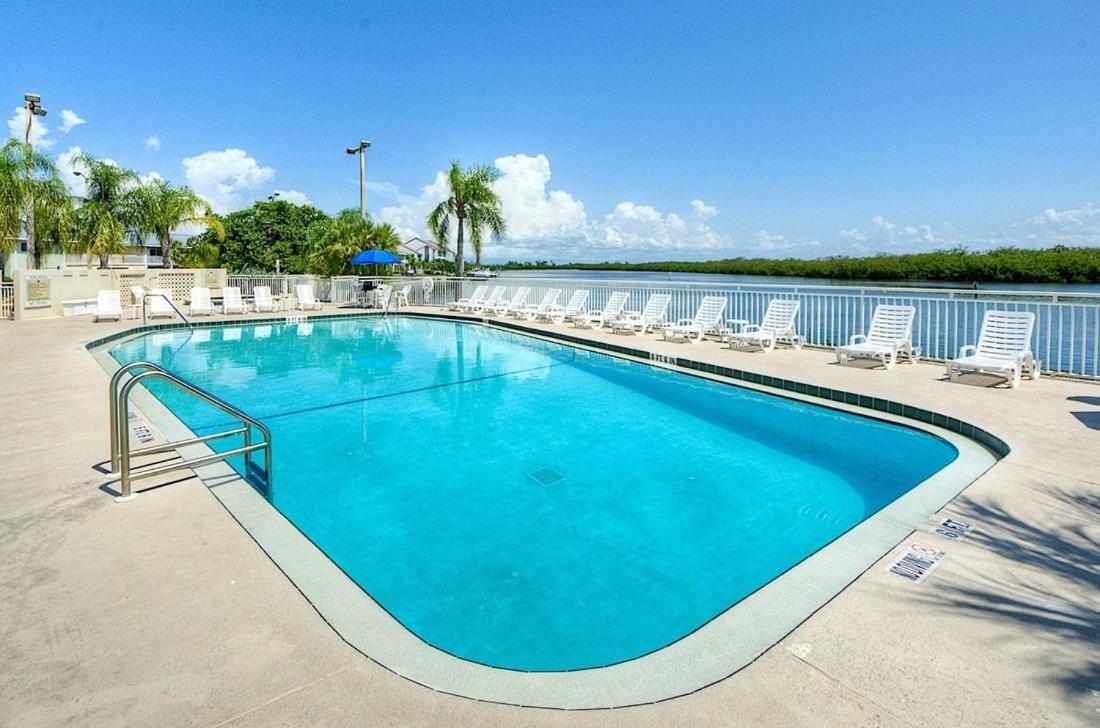 רסקין Sunsetview Studio116 Beach Steps Away Pool Wifi מראה חיצוני תמונה